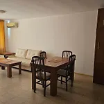 Sineva Apartment *