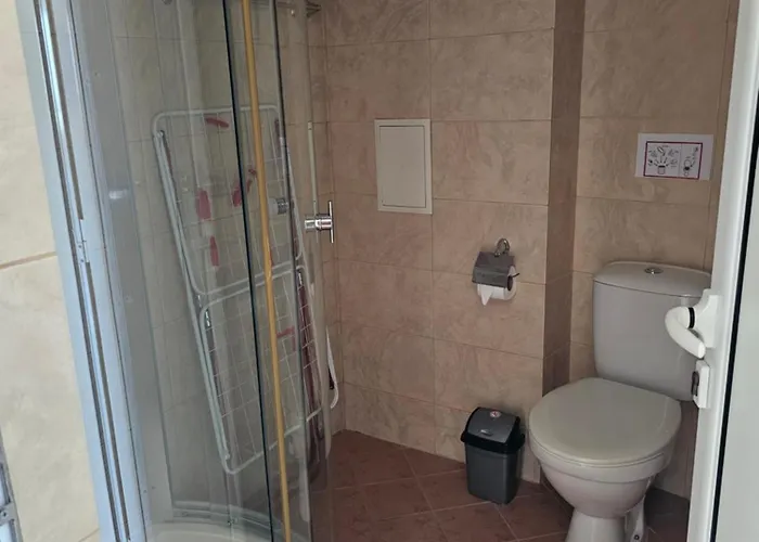 Sineva 公寓 拉夫达